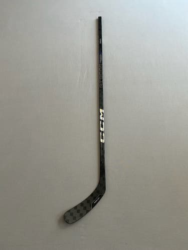 Like New 75 Flex P29 Senior CCM RibCor Trigger 9 Pro Right Handed Hockey Stick