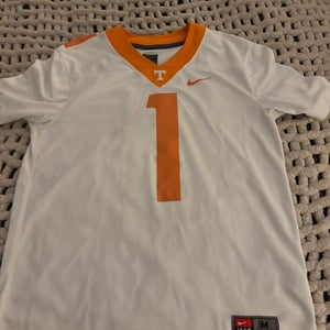 White Medium Men's Nike Jersey (Used)