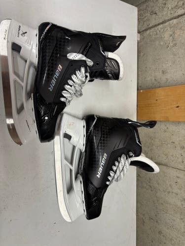 2024 Bauer Supreme Shadow Hockey Skates Regular Width 11.5 (Used)