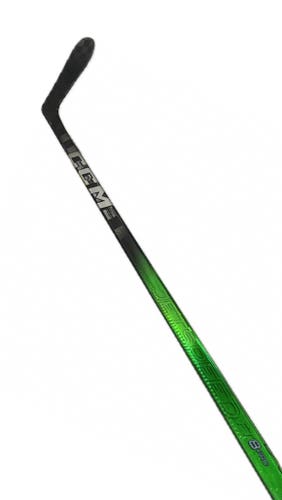Senior CCM Jetspeed FT8 Pro Right Handed Hockey Stick P28 Curve 75 Flex New