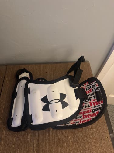 Adult Large Under Armour Rib Pad (Used)