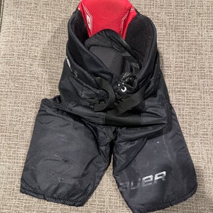 Youth Small Bauer Nsx Hockey Pants (Used)