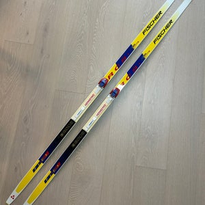 Fischer RC S Skating / Plus Skate Ski, Salomon SNS Profil 185cm