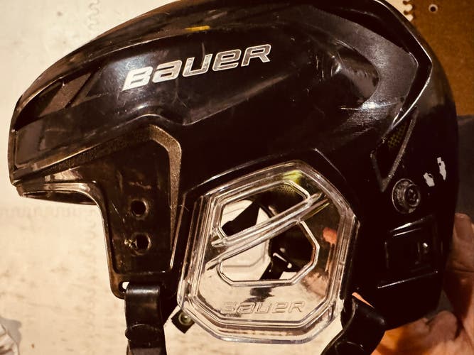 Bauer Hyperlite Helmet (Used) Black Medium