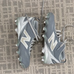 New Balance FreezeLX v5 Mid Top (Used) Gray Size Mens 8.0 Wide (2E)