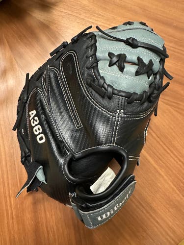 Wilson A360 RH Catcher's Baseball Glove 31.5" (Used)