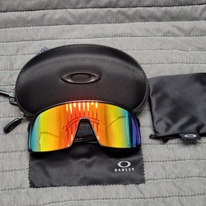 Unisex Adult One Size Fits All Oakley Sunglasses (New)