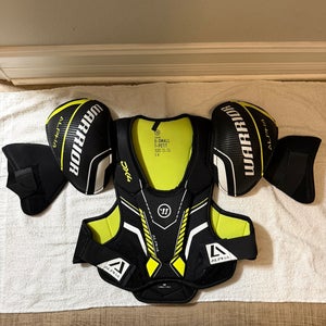 XS Senior Warrior Alpha DX4 Shoulder Pads (New)