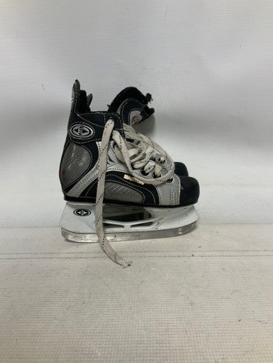 Used Easton SYNERGY 700 Youth Hockey Skate Youth 11.0 11823-S000036679
