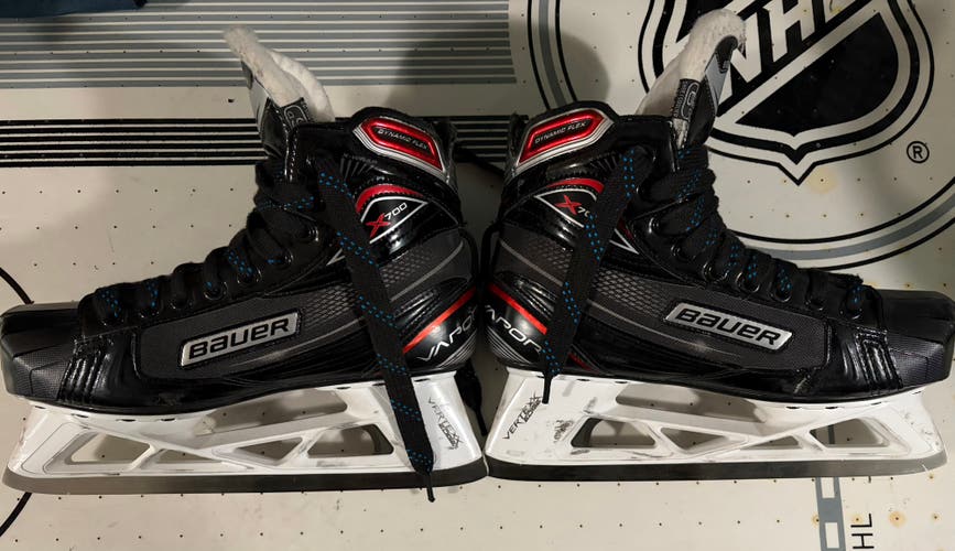 Bauer Vapor X700 Hockey Goalie Skates Regular Width Size 6 (Used)