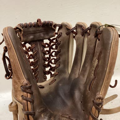 Used Rawlings PRO207-4 BB/SB Glove RH Throw Chocolate And Almond 12 1/4" 11725-S000496112
