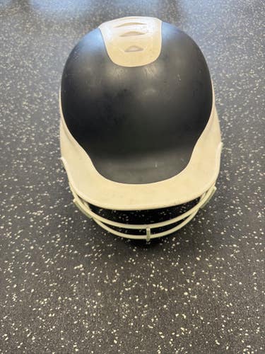 Used RIP-IT RIP IT Batting Helmet w/Mask Black M/L 11849-S000034769