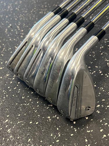 Used Taylormade P790 Mens Iron Set RH 4I-PW 11849-S000034843