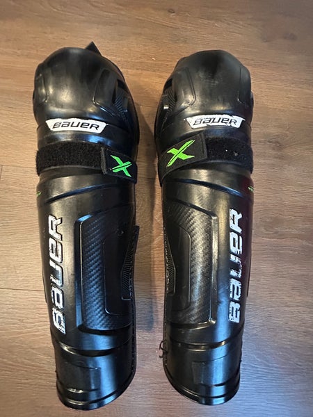 Junior Bauer X 12" Shin Pads (Used)