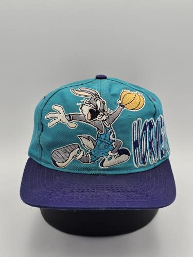 Vintage Charlotte Hornets Looney Tunes Bugs Bunny 1990s Big Logo Hat Snapback