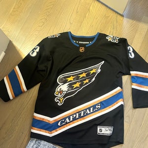 Blue Large Boys CCM Jersey (Used)