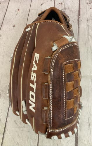 Easton CORE Fast-Pitch Series Youth Leather Baseball Glove 12" Brown White