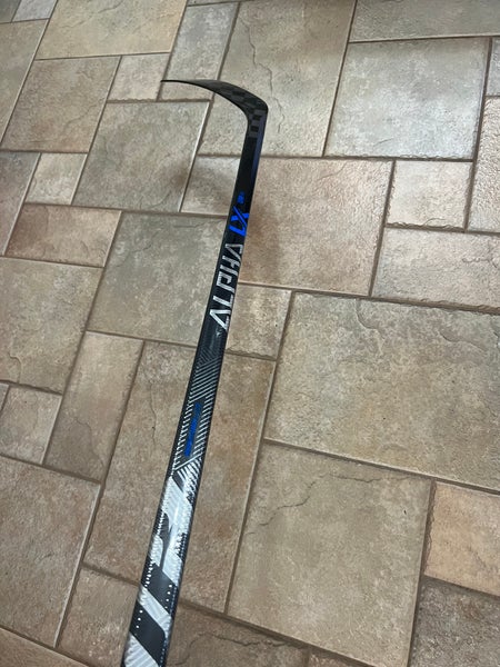 Senior Warrior Alpha LX Pro Right Handed Hockey Stick W03 65 Flex Pro Stock (Used)