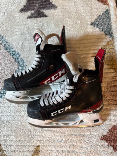 2021 CCM JetSpeed FT475 Hockey Skates Regular Width 6 (Used)