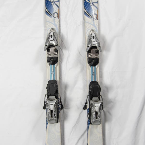 スキー 156 K2 TOUGH LUV + MARKER BINDING スキー 156 K2 TOUGH LUV + MARKER BINDING 156 K2 TOUGH LUV + MARKER