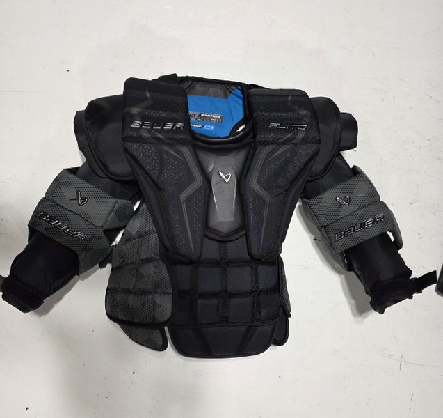 Medium 2024 Bauer Elite Goalie Chest Protector (Used)