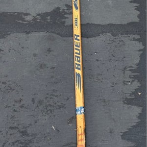 Hockey Player Stick “LOT” (BAUER)