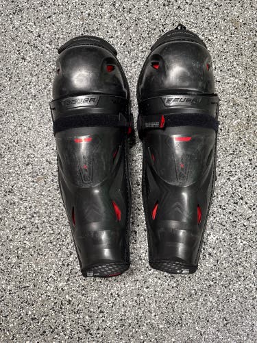 Senior Bauer Vapor 3X Pro 16" Shin Pads (Used)