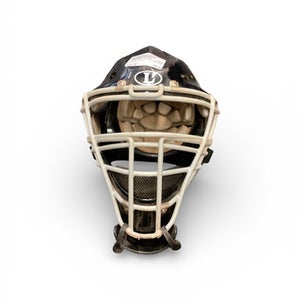 Used Louisville Slugger CATCHERS HELMET Catchers Helmet w/Mask Black One Size 11846-S000098600