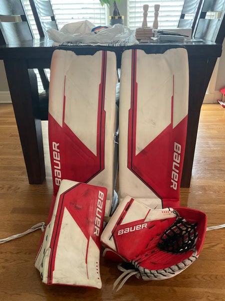 Medium Size 34 Custom Bauer Mach Regular Goalie Full Set (Used)