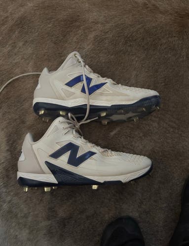 Gold Men's Size M 12.5 (W 13.5) Adult New Balance High Top Metal (Used)