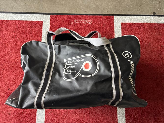 Warrior Large Hockey Bag/Little Flyers