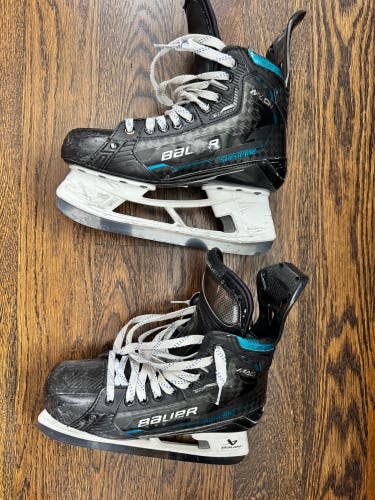 2022 Bauer Supreme Mach Hockey Skates ProStock Regular Width Pro Stock 7.5 (Used)