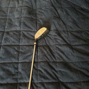 Men's Top Flite Right Handed Hybrid Regular Flex 4H (Used)