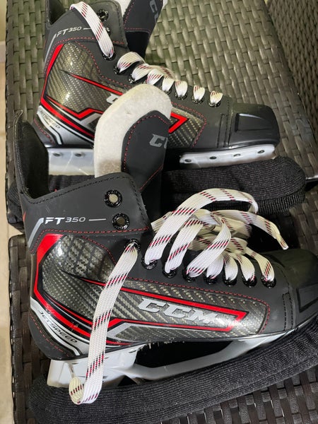 2017 CCM JetSpeed FT350 Hockey Skates Regular Width Size 5 (Used)