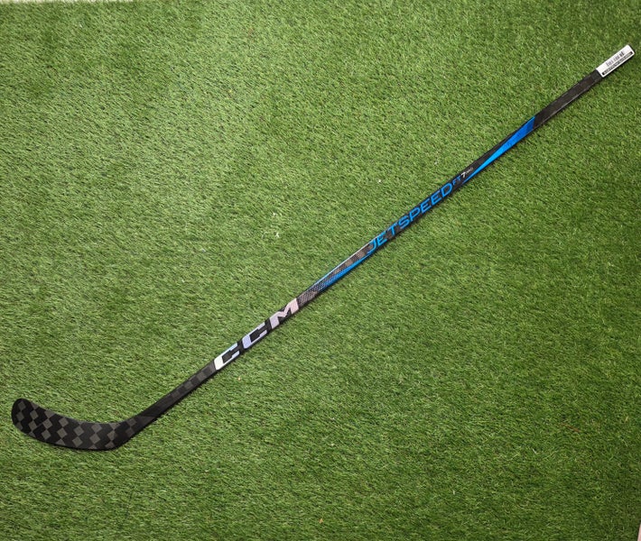 Single-Senior CCM JetSpeed FT7 Pro Left Hand Hockey Stick P29 85 Flex Pro Stock (New)