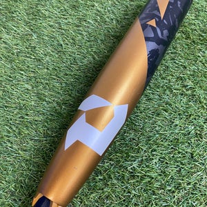 2022 DeMarini Zoa Composite Bat USSSA Certified (-10) Composite 20 oz 30" (Used)