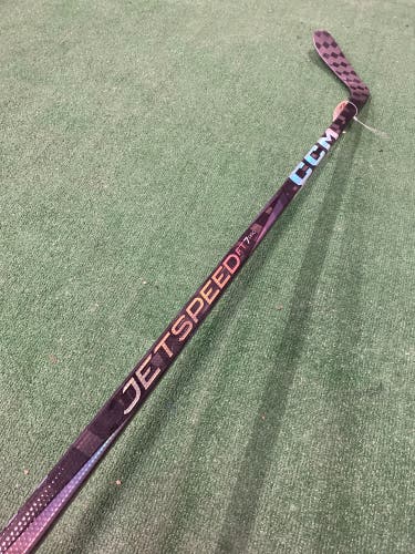 Senior CCM JetSpeed FT6 Pro Hockey Stick Left Hand P28 75 Flex Pro Stock (New) (Dressed as FT7 Pro)