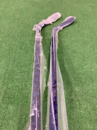 2-Pack Senior Pro Blackout Hockey Stick Right Handed P28 85 Flex (New)