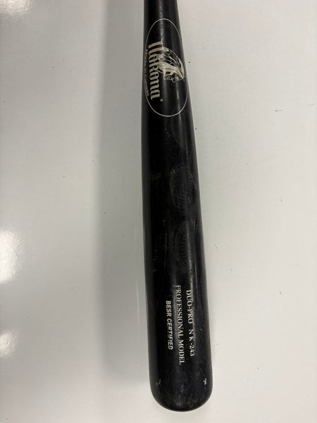 Nokona Bat (-3) 30 oz 33" (Used)