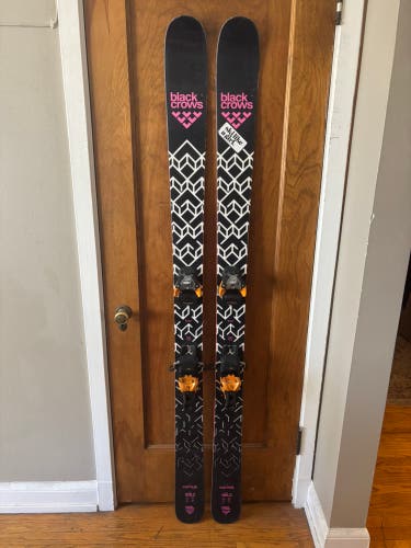 Black Crows Corvus 188cm with Salomon Warden 13 MNC Bindings