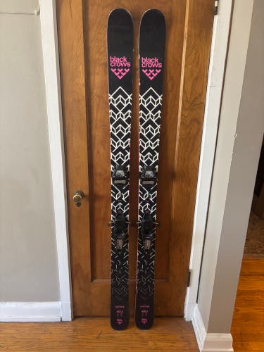 Black Crows Corvus 188cm with Salomon Warden 13 MNC Bindings