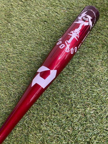 DeMarini Voodoo One (2 3/4") USSSA Bat 2025 (-5)