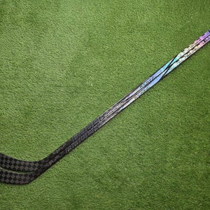 2 Pack-Senior Bauer Twitch Left Hand Hockey Stick P28 95 Flex (New)