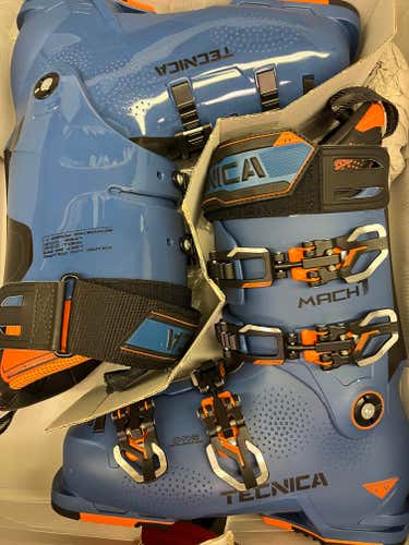Tecnica Mach 1 LV 120 Ski Boots, 25.5 NIB
