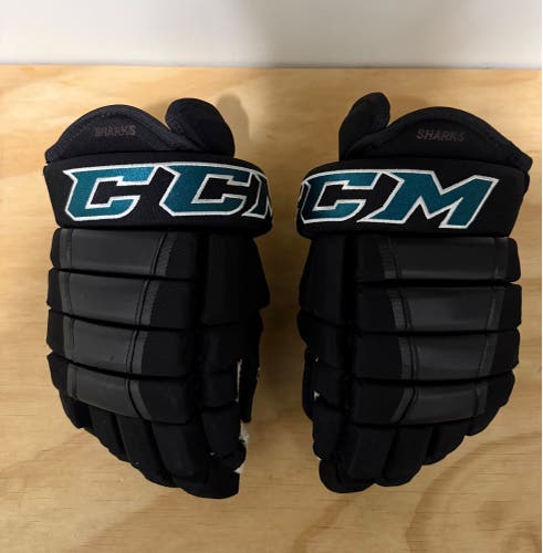 CCM HG97 Gloves 13" Pro Stock (Used)