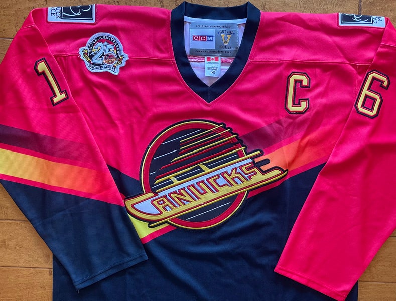 Vancouver Canucks 1995–96 Trevor Linden Jersey Men's