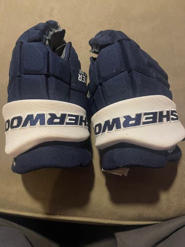 Sher-Wood Element One Gloves 13" Pro Stock (New)