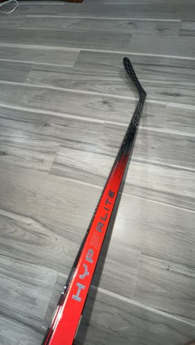 Intermediate Bauer AG5NT Left Hand Hockey Stick P28 70 Flex Pro Stock (New)