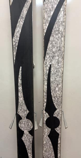 Atomic Sugar Daddy 173cm 124-99-115 r=28m Skis Atomic 614 Bindings