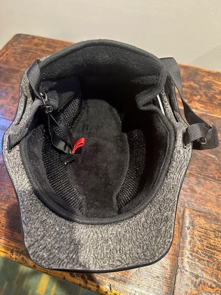 gonex snowboard helmet Bag with Wheels mold shell construction fuses a lightweight polycarbonate shell with an EPS liner for a low Signature 
